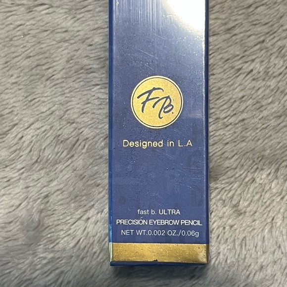 BRAND NEW- Fast B Eyebrow Pencil- Dark Brown - Picture 5 of 10